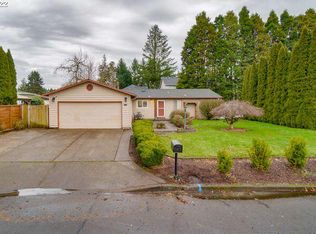 1120 NE 18th St, Gresham, OR 97030