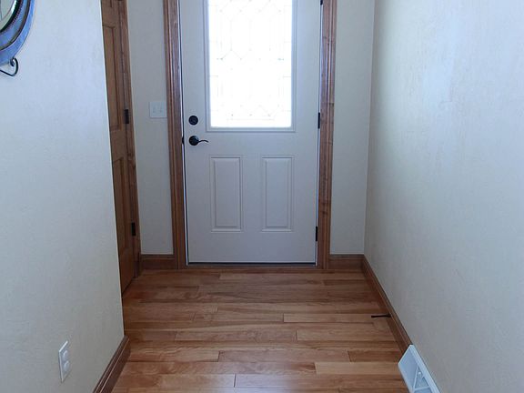 2nd image of W6272 Rocky Mountain Dr