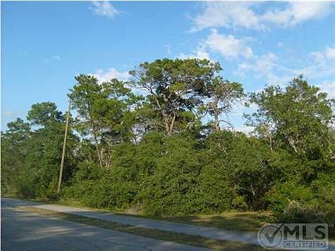 1st image of 144 N Bayshore Dr