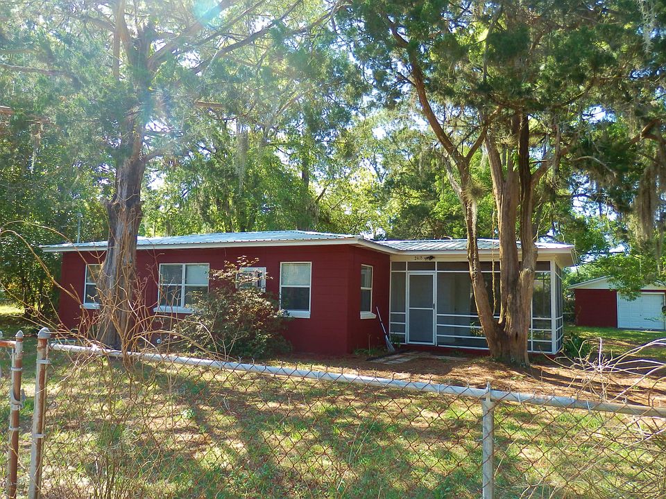 1st image of 2415 CARR Street