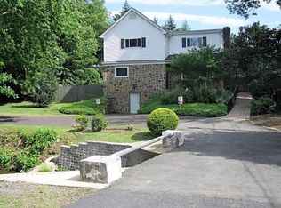 261 Upper Ferry Rd, Trenton, NJ 08628