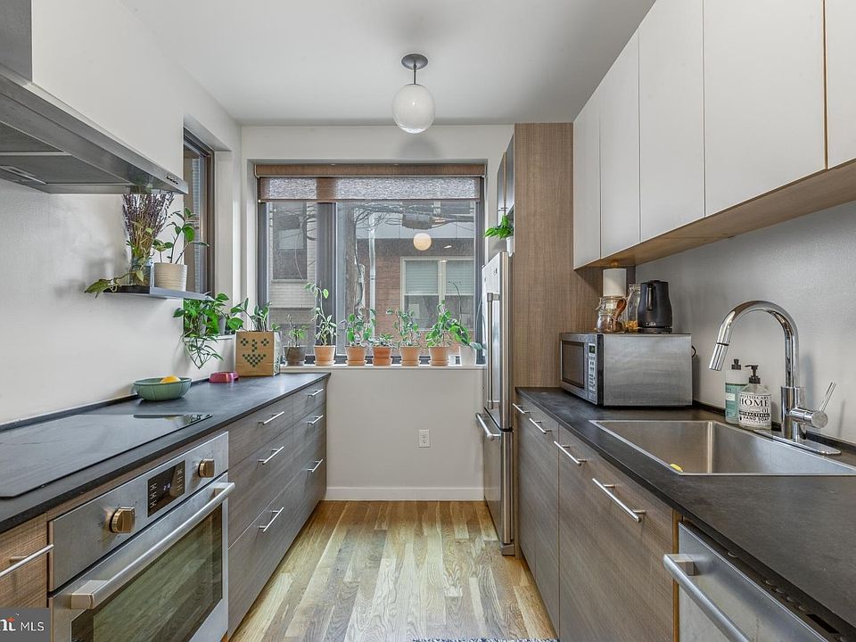 1306 N Hope St #A, Philadelphia, PA 19122 | Zillow