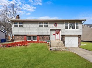 1913 215th Pl, Sauk Village, IL 60411