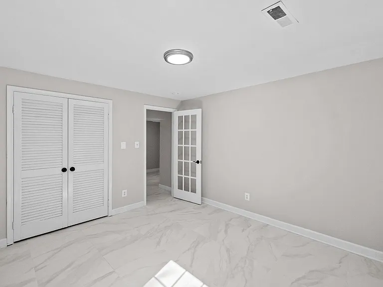 6609 Heidi Ct — Photo 58