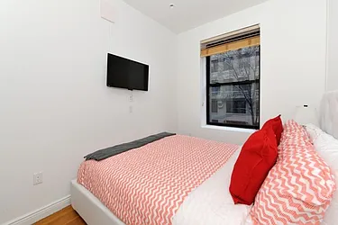 Rented by Eisenberg Exclusives