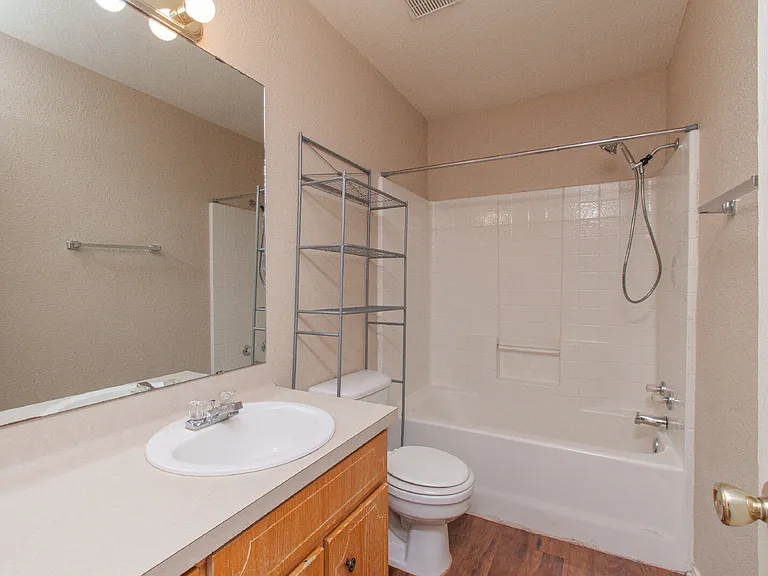 4408 Deek Dr #D — Photo 15