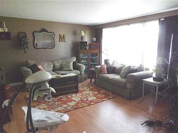 3rd image of 6915 W Bonnie Ave