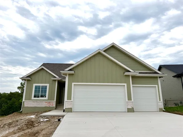 331 S Walnut Dr, Norwalk, IA 50211