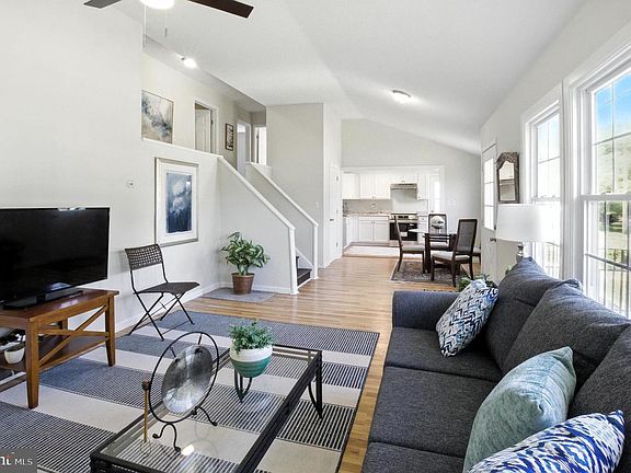 5th image of 47 Carole Rd