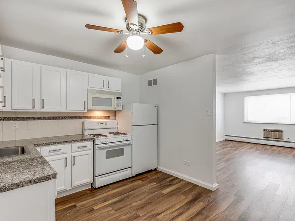 Viscount, 833 E Ellsworth Ave APT 207, Denver, CO 80209