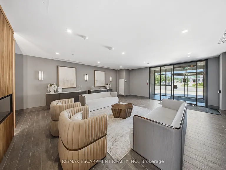 470 Dundas St E #1107 — Photo 5