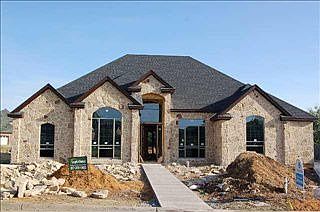1st image of 1110 Lynnwood Dr