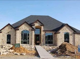 1110 Lynnwood Dr, Cleburne, TX 76033