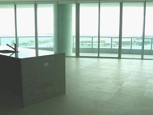 2nd image of 900 Biscayne Blvd APT 4506