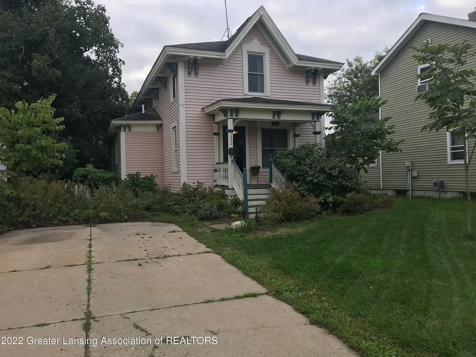 233 S Lincoln St photo 1