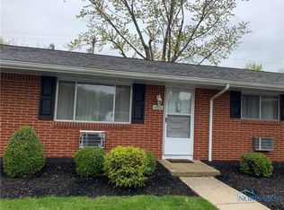 4666 E Catawba Woods Rd, Port Clinton, OH 43452