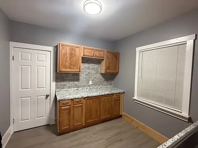 GALLEY KITCHEN