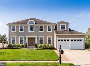 2 Walton Dr, Sewell, NJ 08080