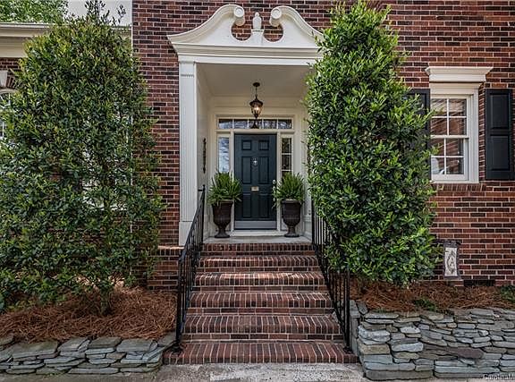 2nd image of 9417 Belmont Ln