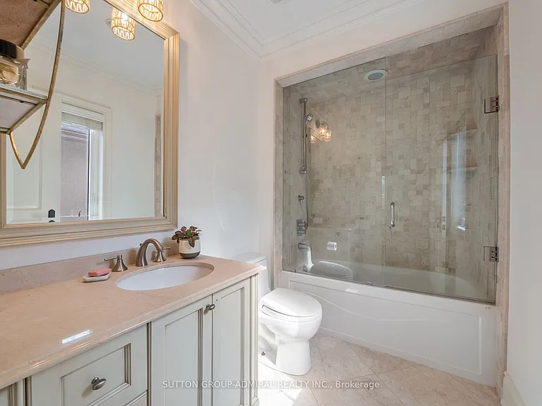 35 Wentworth Ave — Photo 31
