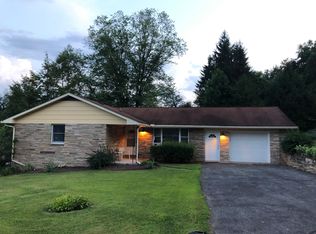 604 Wellington Ln, Cumberland, MD 21502