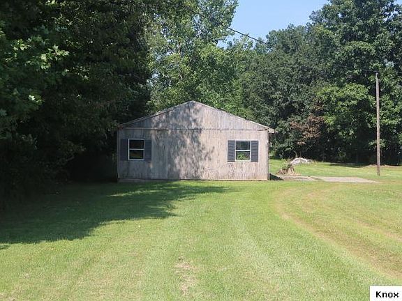 3rd image of 13999 Wooster Rd