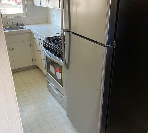 3rd image of 918 Del Mar Ave #4
