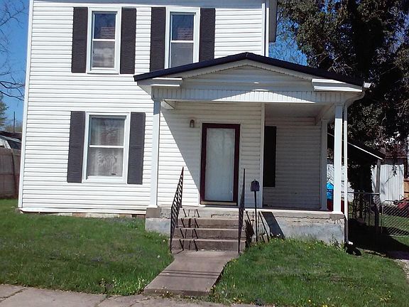 2nd image of 105 2nd St