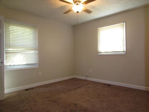 5th image of 436 Dale Ave