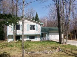 6742 Whispering Pines Dr, Gaylord, MI 49735