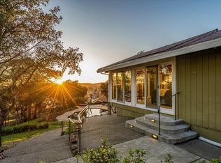 1037 La Quinta Ct, Napa, CA 94559