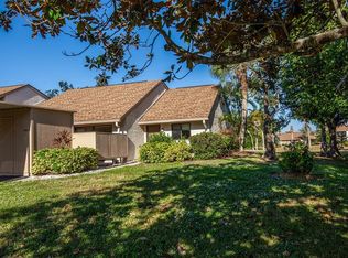 754 Bird Bay Cir #60, Venice, FL 34285