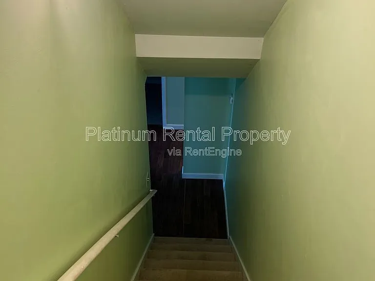 4770 Leatherstone Way — Photo 34