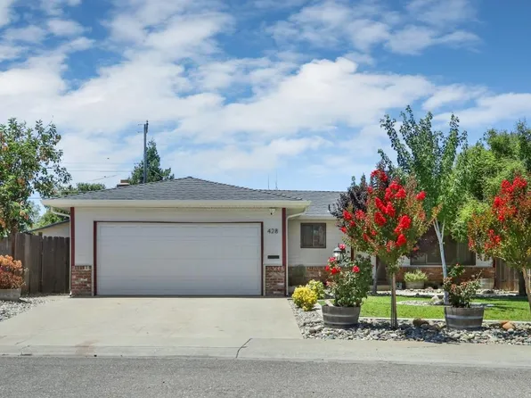 428 Sunset Dr, Galt, CA 95632