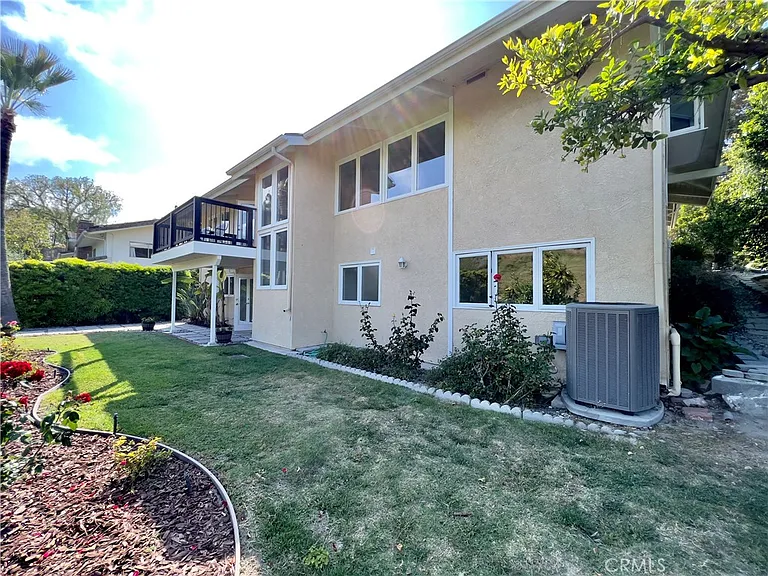 24 Pony Ln — Photo 25