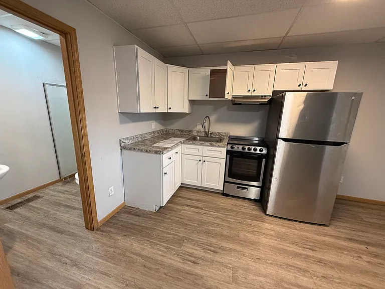 810 Mandeville Ln #1 — Photo 25