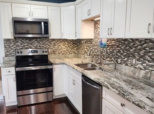 110 Union St, Holbrook, MA 02343