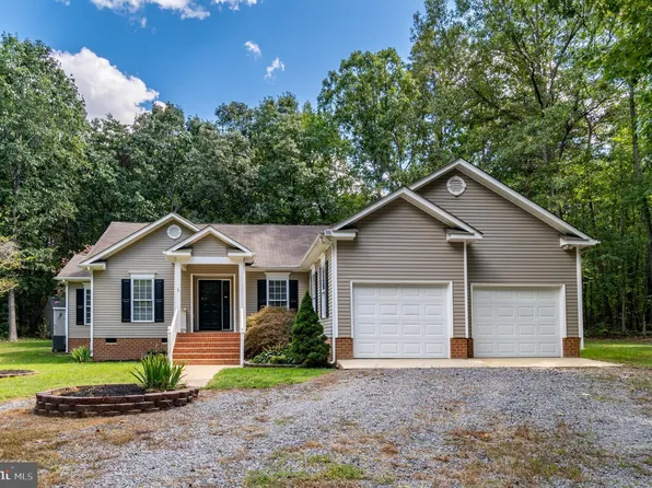 3255 Hazel Ln, Goochland, VA 23063