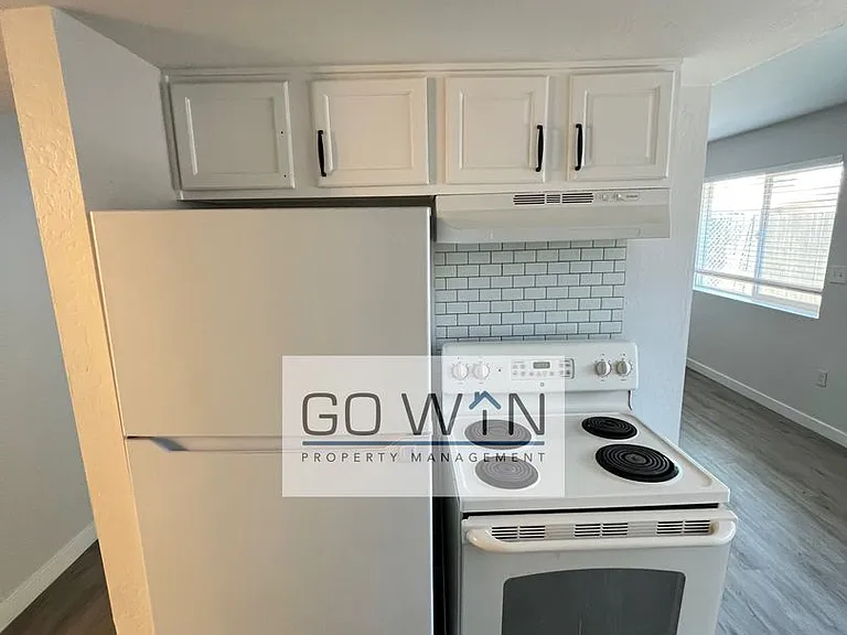 22 E Ingram St — Photo 9