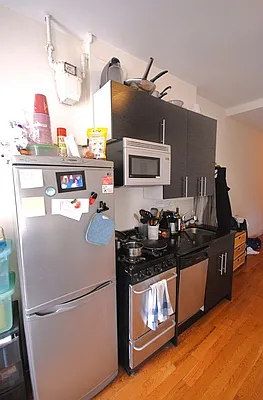 Rented by Bold New York | media 24