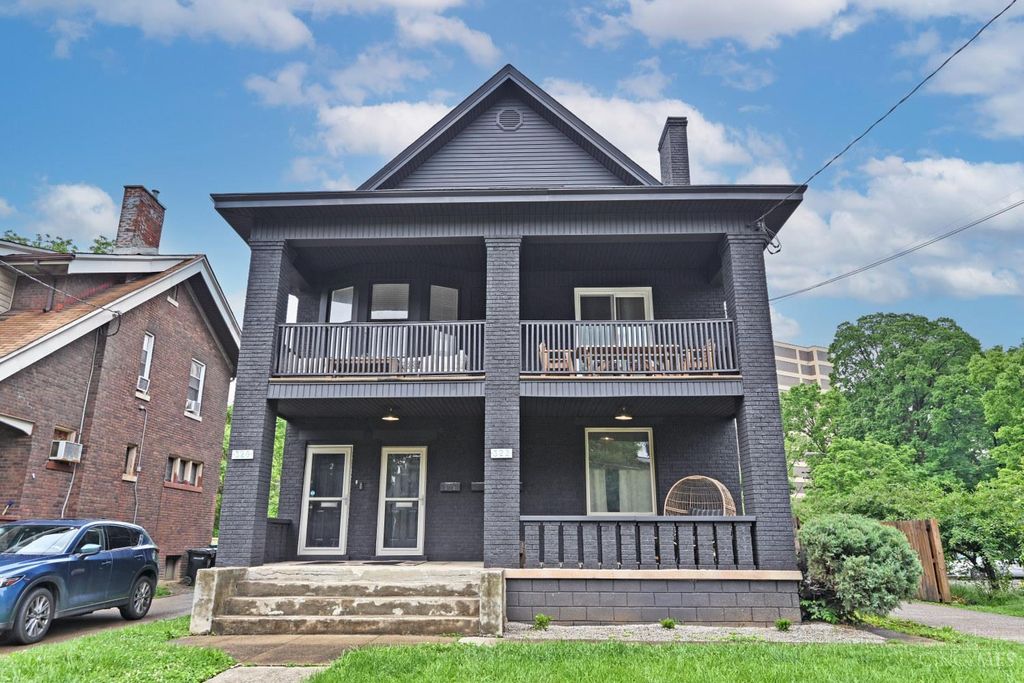 Real estate listing image
