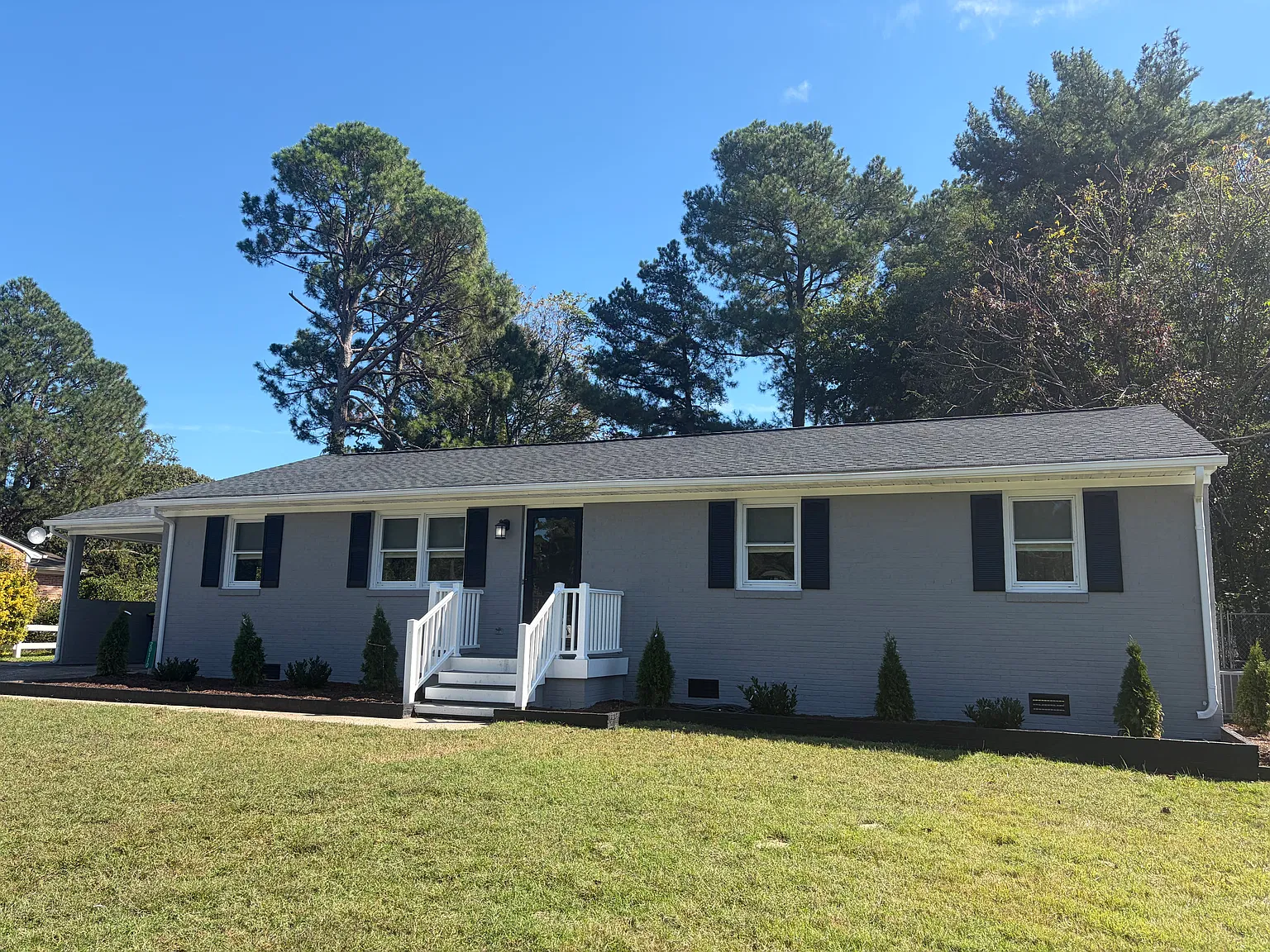 3 bed, 1800 sqft, $2,700 — Photo 2