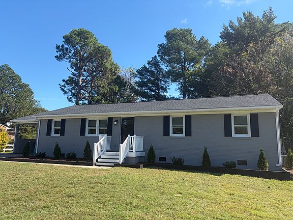 2nd image of 20110 Cherry Grove Rd N