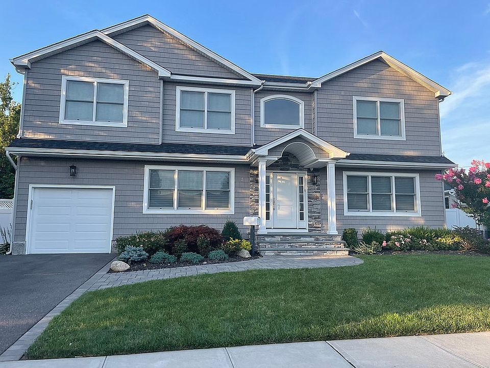 1st image of 3 Rosewood Pl