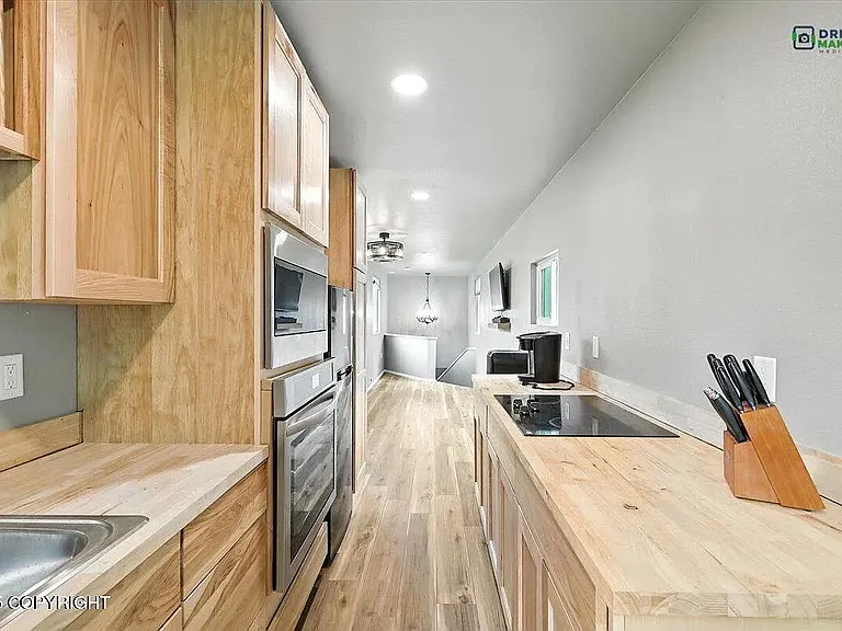 6025 N Engstrom Rd — Photo 10