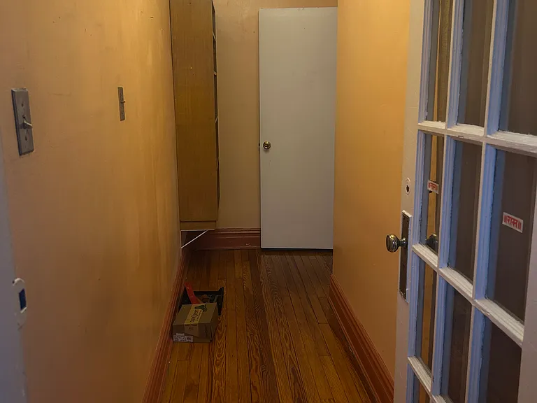 253 Manhattan Ave #1 — Photo 2