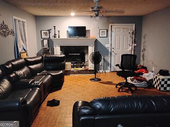 5th image of 249 Parr Farm Rd