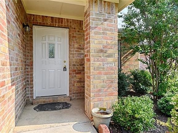5th image of 12186 Shepherds Hill Ln