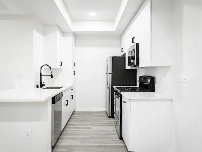 2820 Sawtelle Blvd — Photo 2