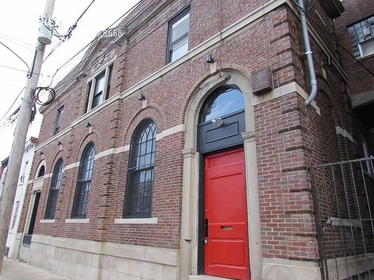 1804-08 E Hazzard St #1B — Photo 11